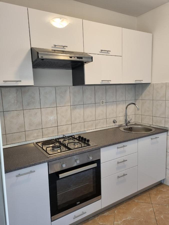 Apartments And Rooms With Parking Space Metajna, Pag - 4120 Exterior photo