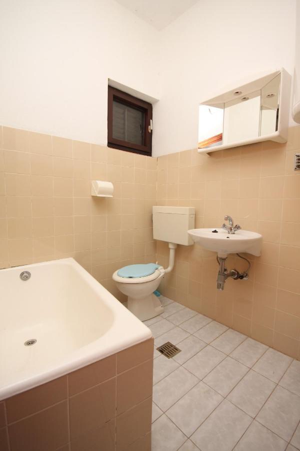 Apartments And Rooms With Parking Space Metajna, Pag - 4120 Exterior photo