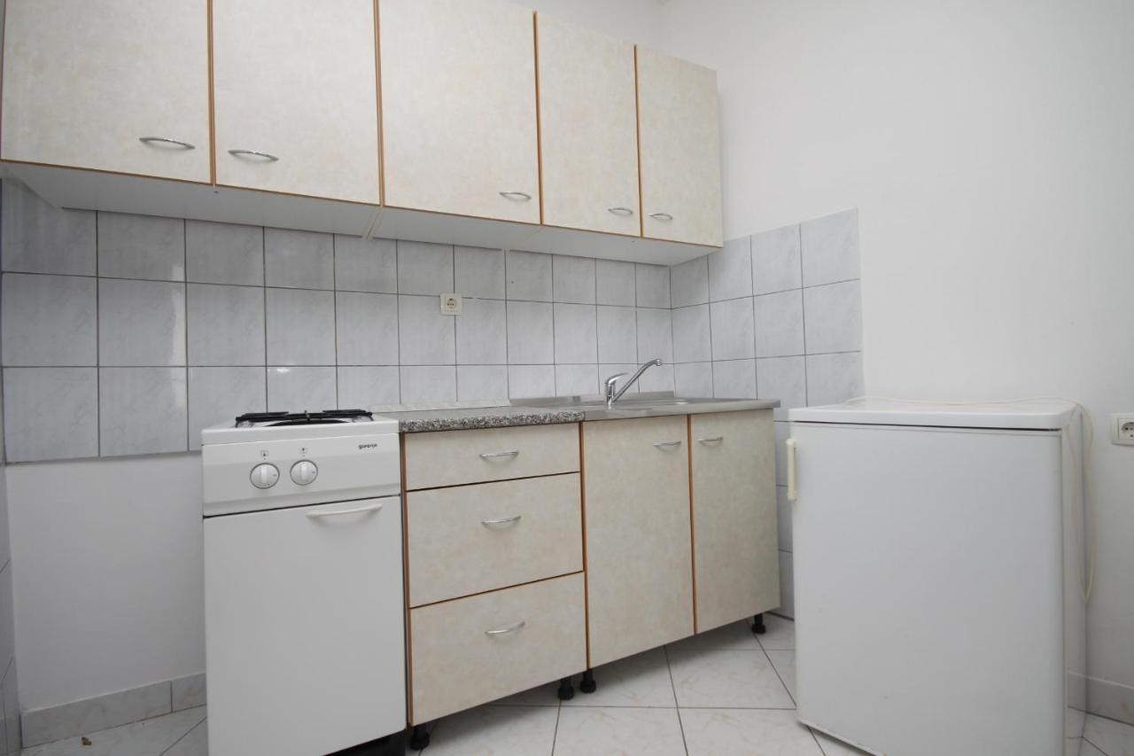 Apartments And Rooms With Parking Space Metajna, Pag - 4120 Exterior photo